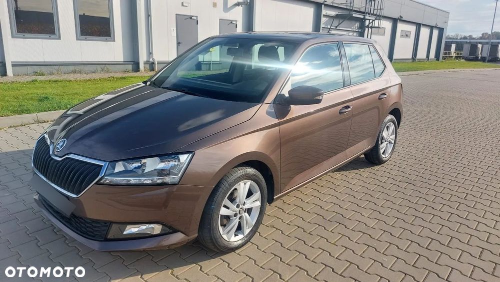 Skoda Fabia 1.0 TSI Ambition - 4
