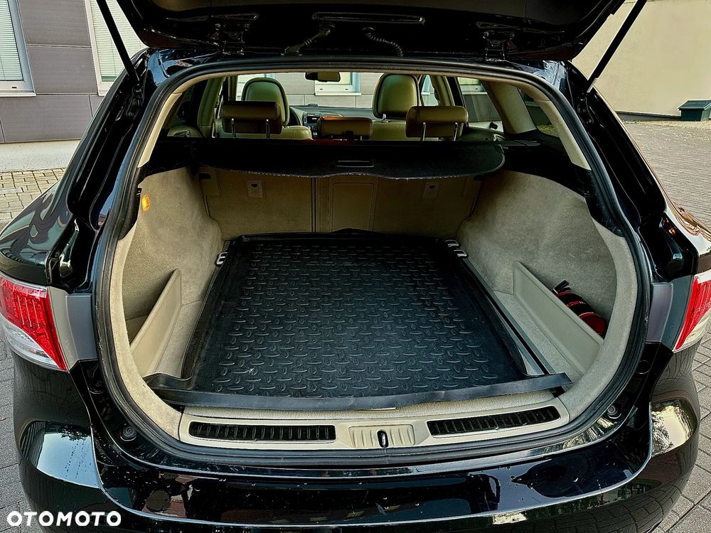 Toyota Avensis - 14