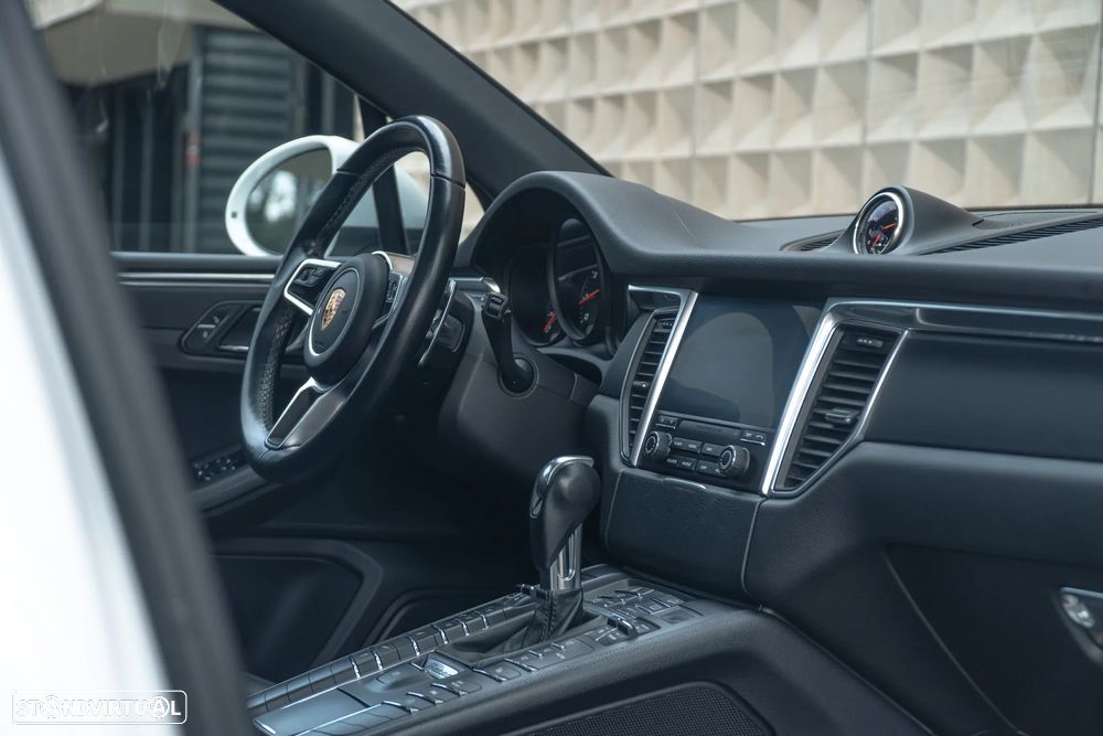 Porsche Macan - 9