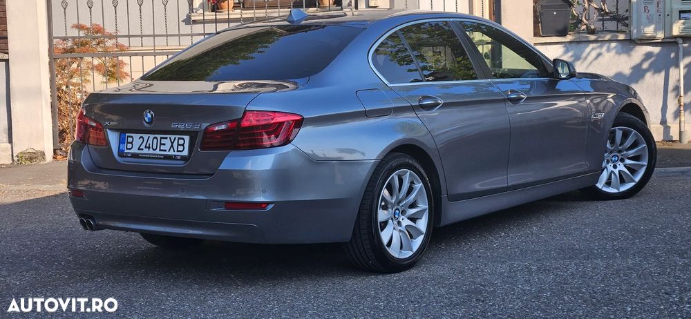 BMW Seria 5 525d xDrive AT - 3