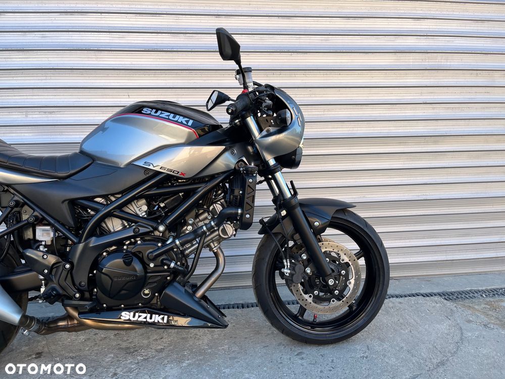 Suzuki SV - 6