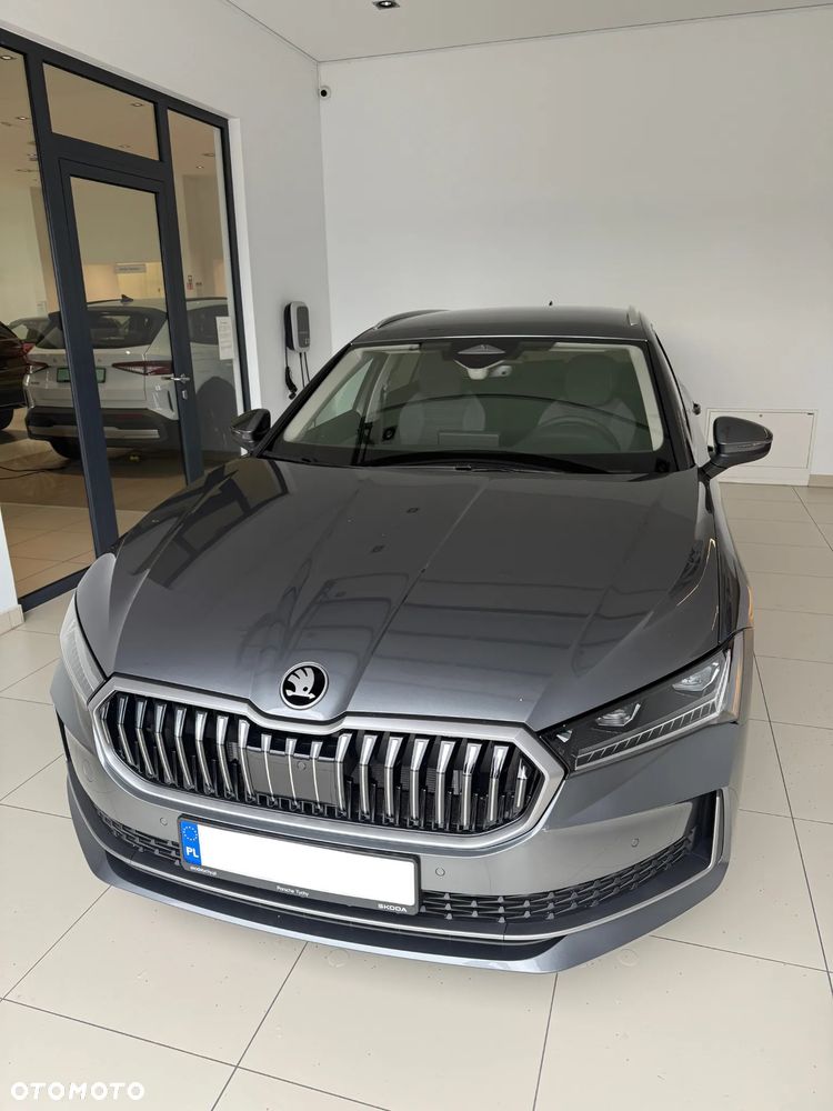 Skoda Superb 1.5 TSI mHEV Drive DSG - 2