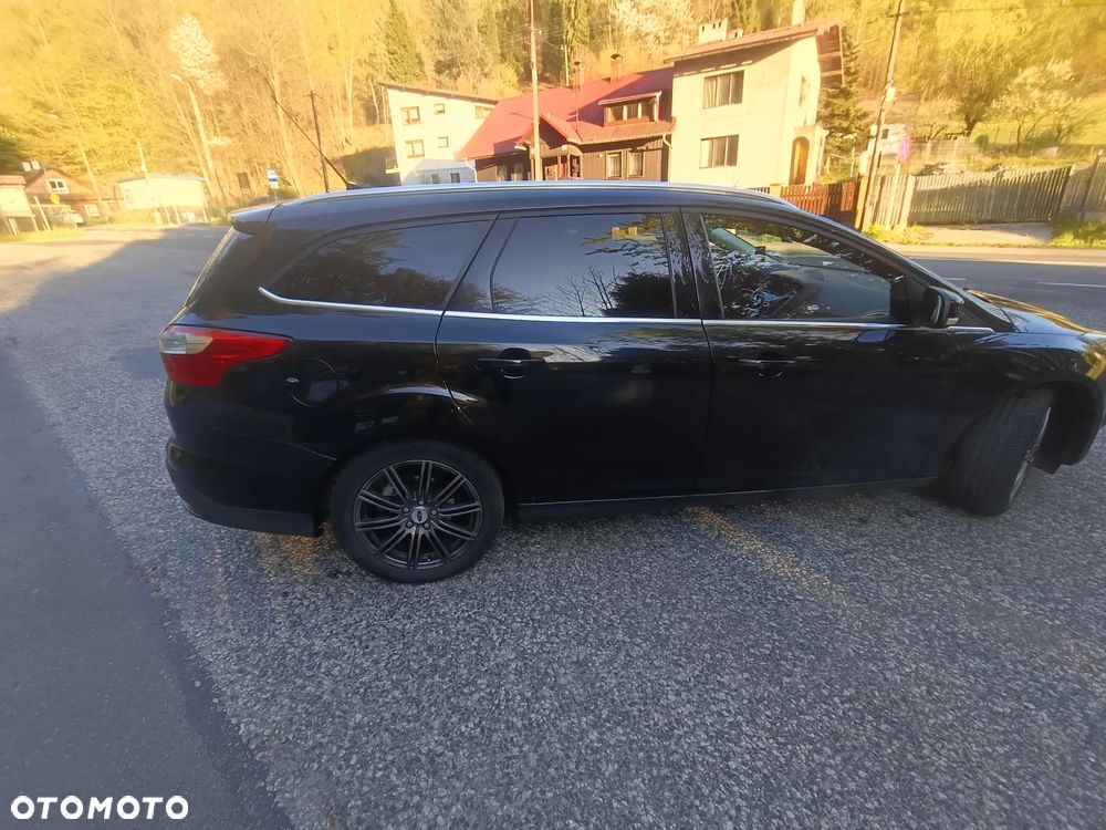 Ford Focus 1.6 EcoBoost Start-Stopp-System Titanium - 5