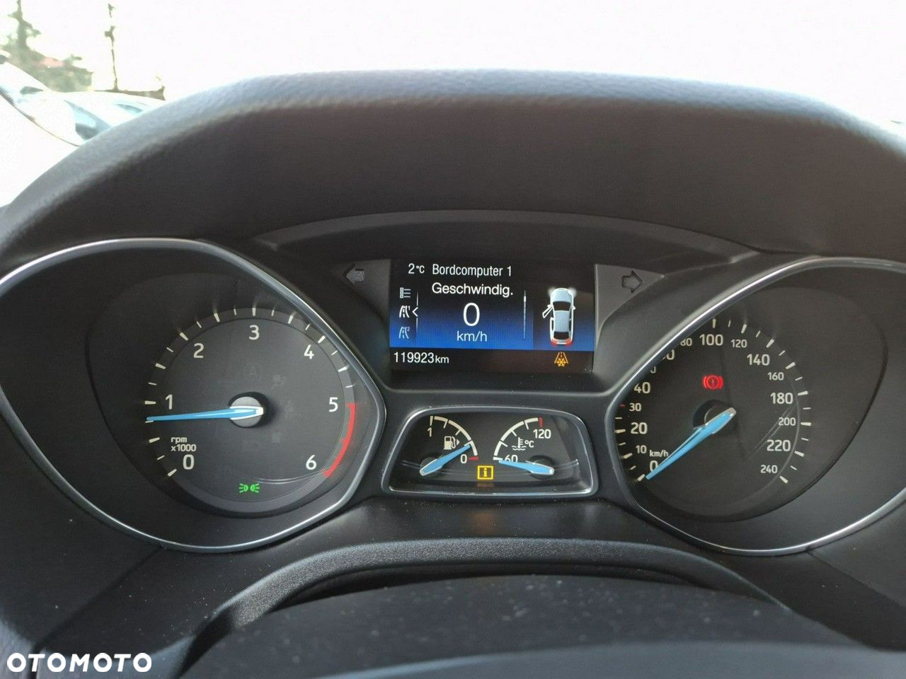 Ford Focus - 13