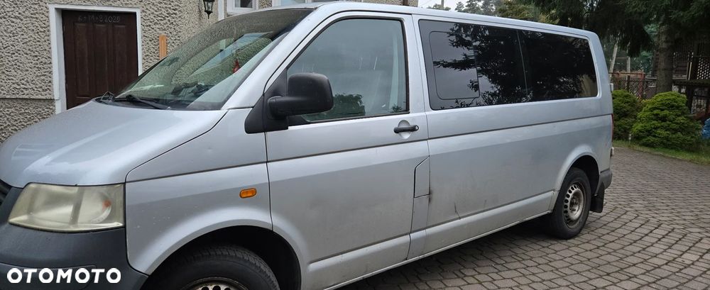 Volkswagen Transporter - 1