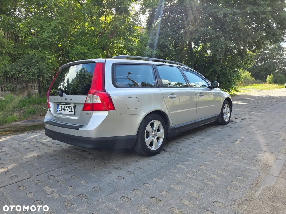 Volvo V70 2.0 Entry - 10