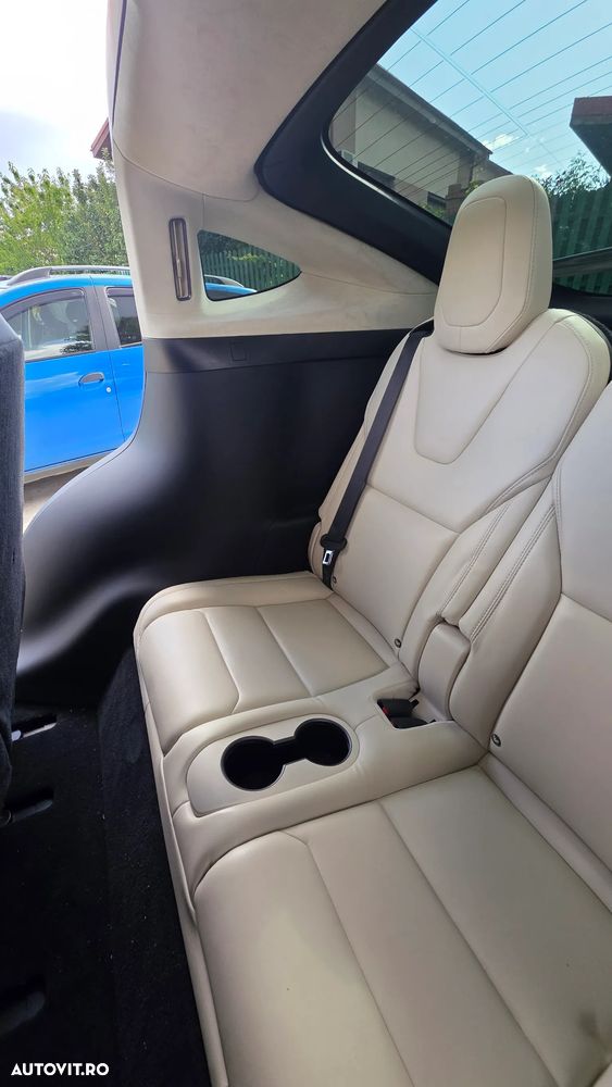 TESLA Model X 2018 — imagine 9