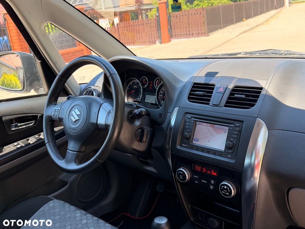 Suzuki SX4 2.0 DDiS Premium 4WD - 21