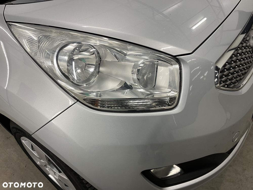 Kia Venga 1.4 CRDi 90 Business Line - 16