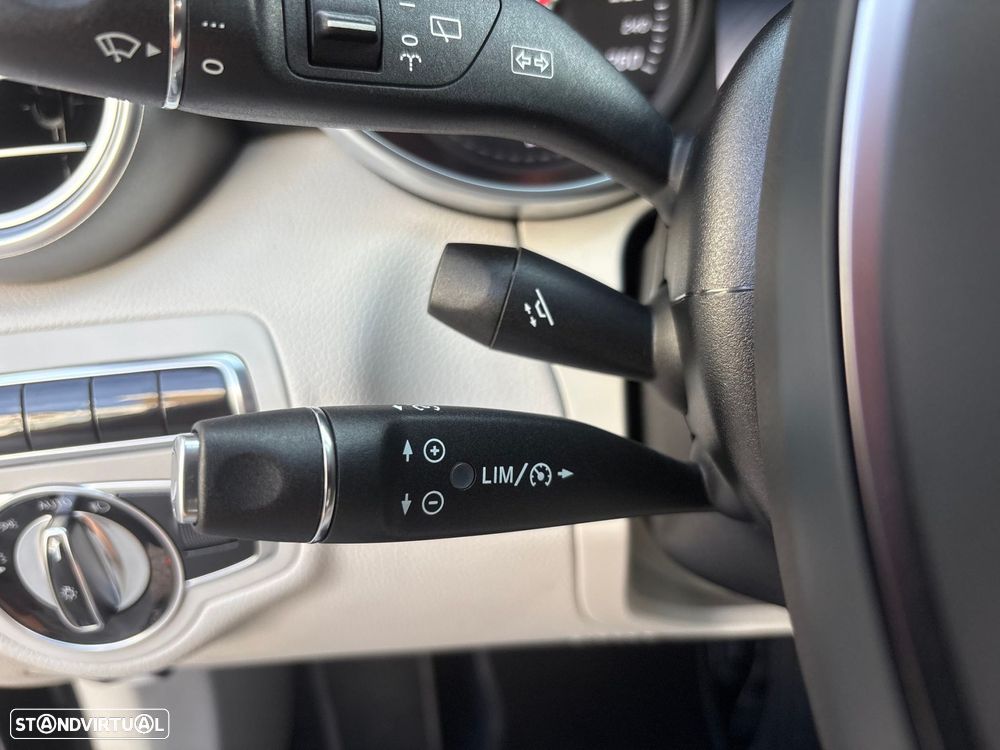 Mercedes-Benz C 300 BlueTEC Hybrid Avantgarde + - 19