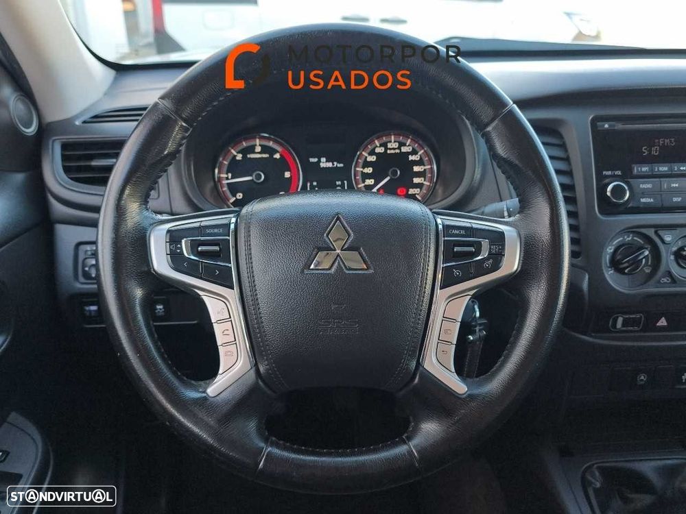 Mitsubishi L200 2.3 DI-D CD Invite Strakar Look 4WD - 15