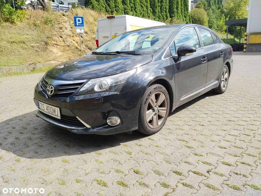 Toyota Avensis 2.0 D-4D Premium - 5