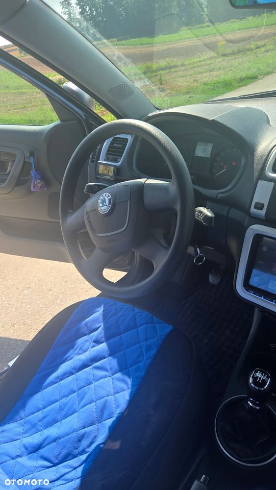 Skoda Fabia 1.4 16V Family - 7