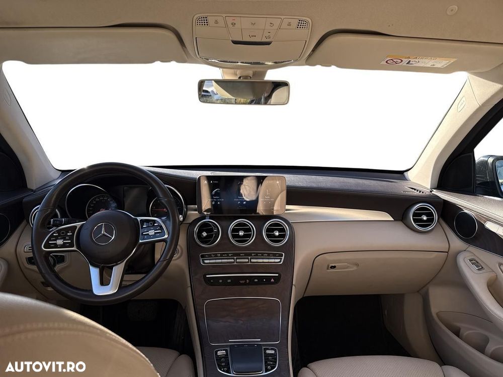 Mercedes-Benz GLC 220 d 4MATIC - 11