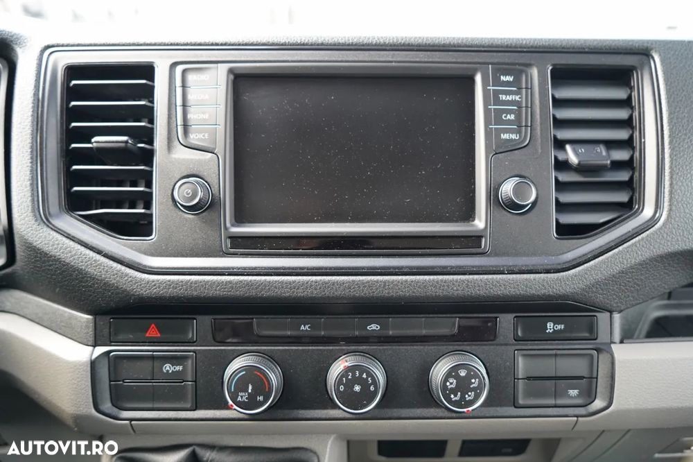 Volkswagen CRAFTER / CONTAINER / DHOLLANDIA LIFT / 2019 / TWIN / 3 LOCURI / - 30