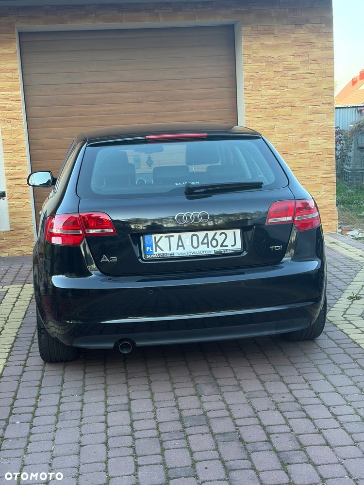 Audi A3 Sportback - 2