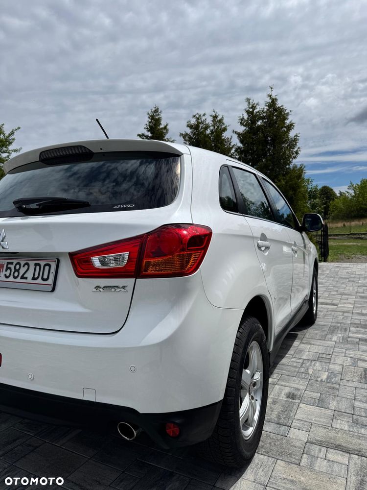 Mitsubishi ASX 1.8 DID Invite 4WD AS&G - 10