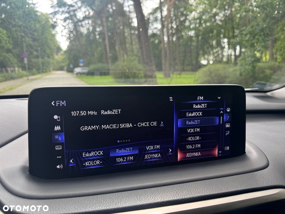 Lexus RX 450h Prestige - 23