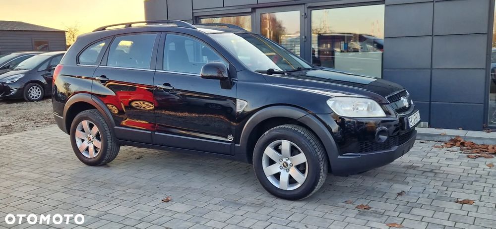 Chevrolet Captiva 2.4 2WD 7 Sitzer LS Family Edition - 10