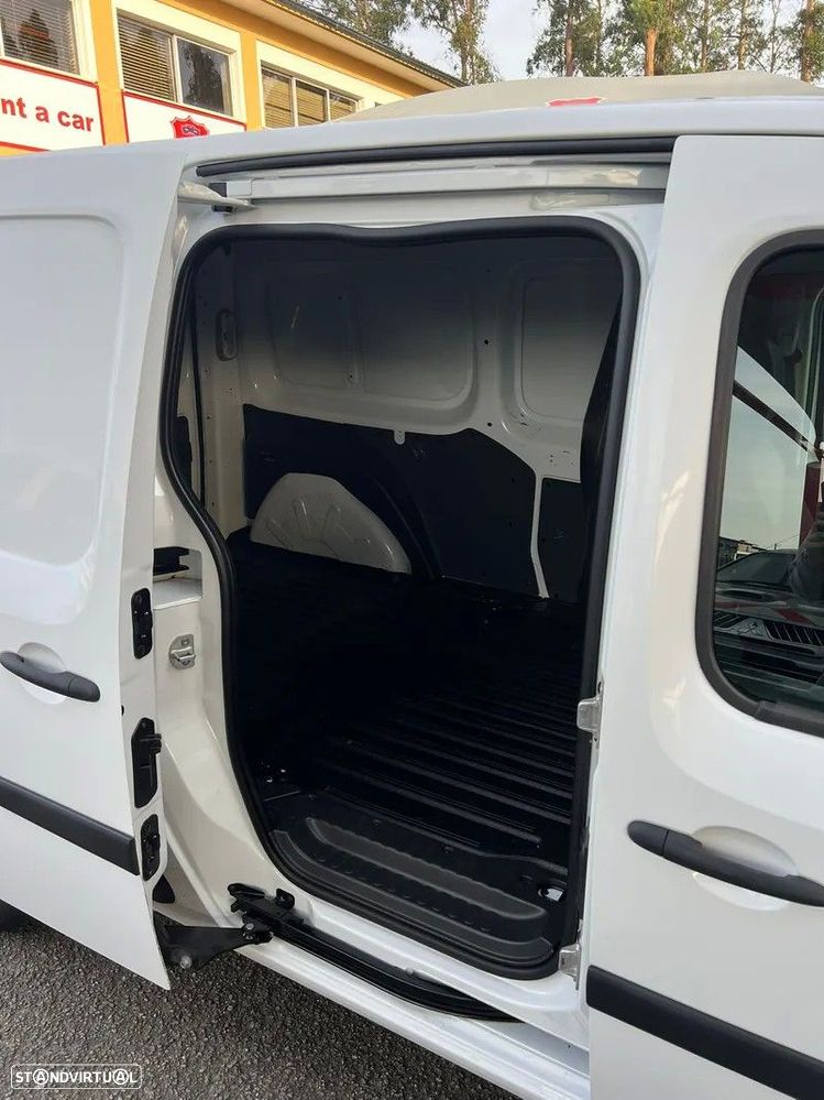 Renault Kangoo Outro - 6