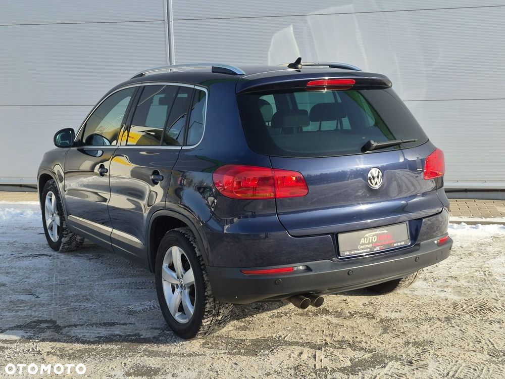 Volkswagen Tiguan - 14