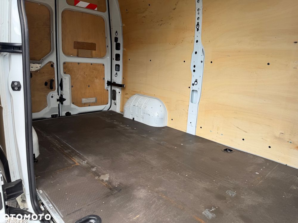 Renault MASTER klima mały przebieg - 26