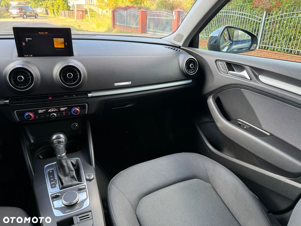 Audi A3 Sportback - 25