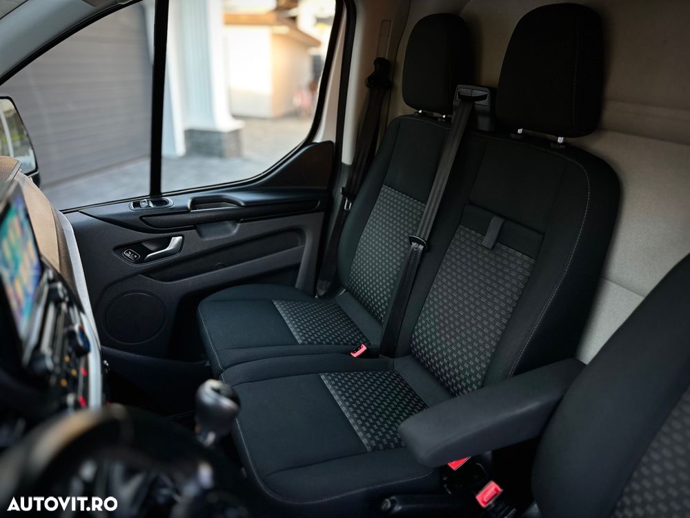 Ford Transit Custom - 15