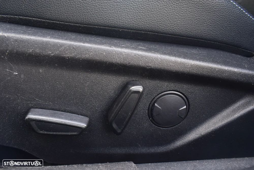 Ford Focus SW 2.0 TDCi EcoBlue Active Aut. - 11