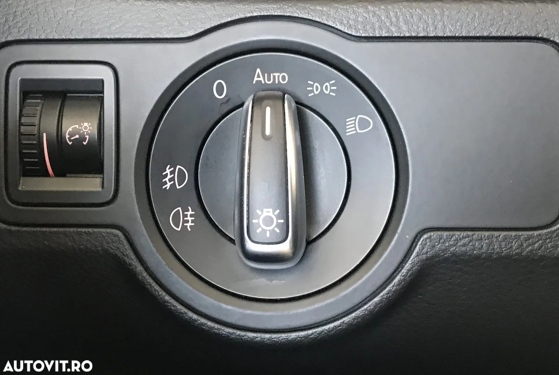 Volkswagen Passat 2.0 TDI DSG BlueMotion Technology Highline - 24