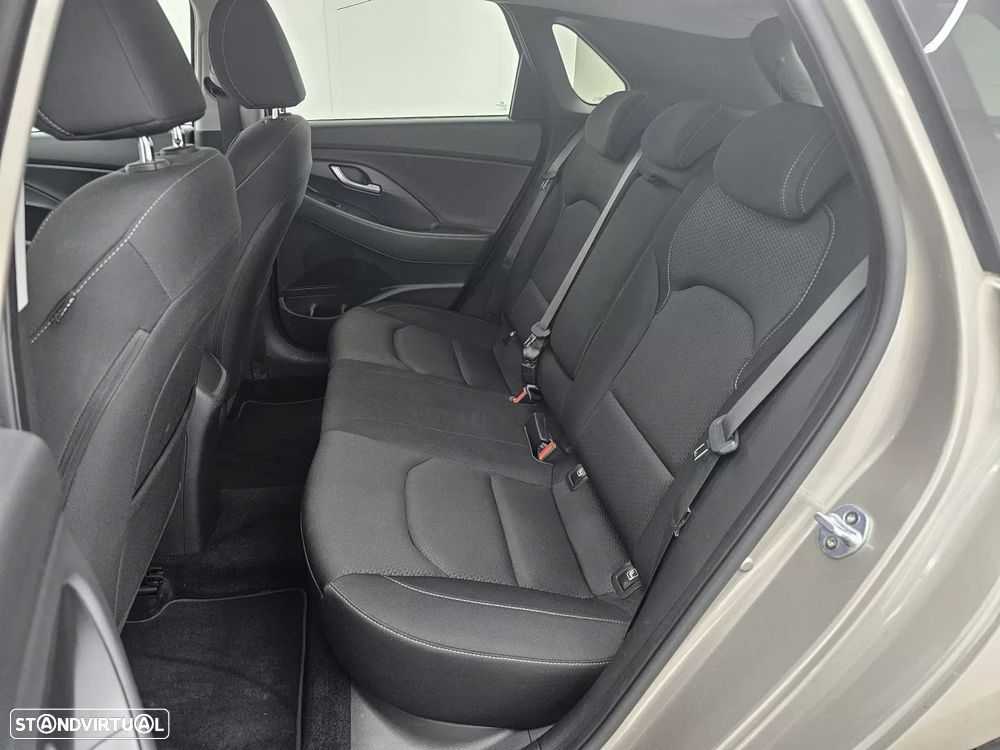 Hyundai i30 1.0 T-GDI Style — fotografia 15