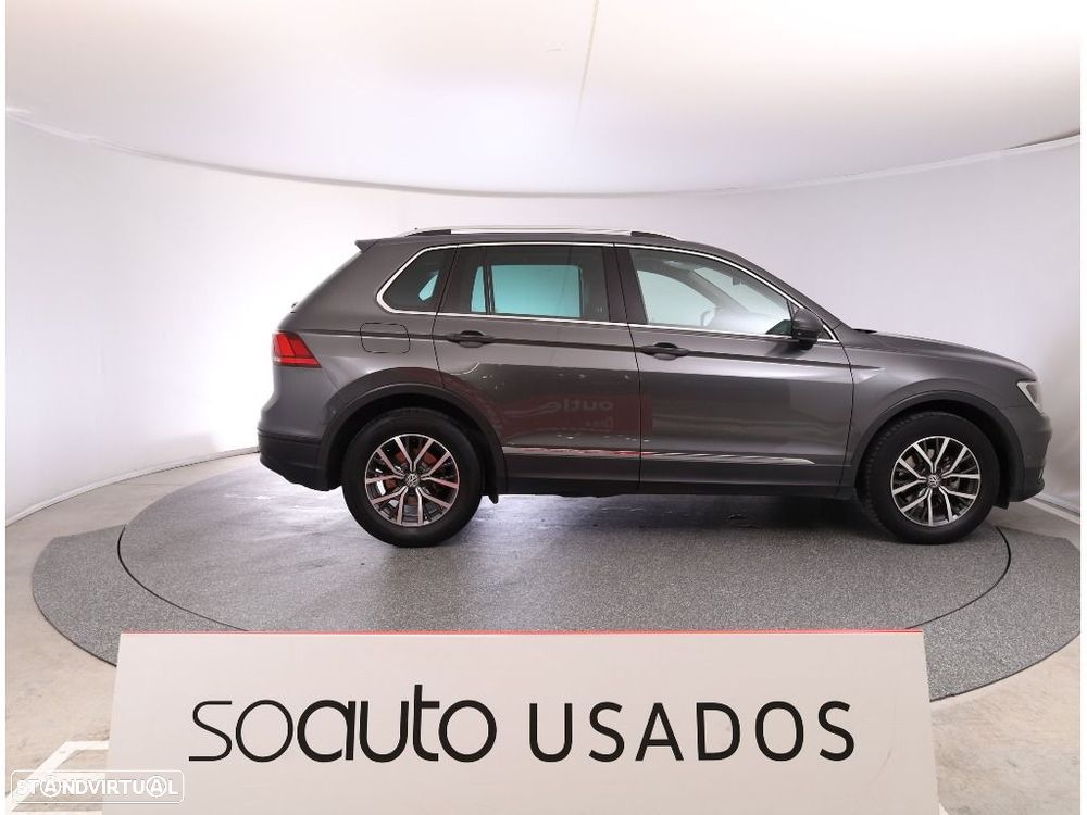 VW Tiguan 1.5 TSI Confortline - 5
