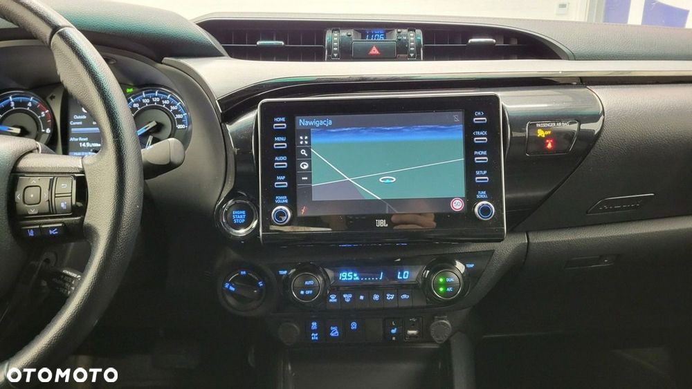 Toyota Hilux - 18