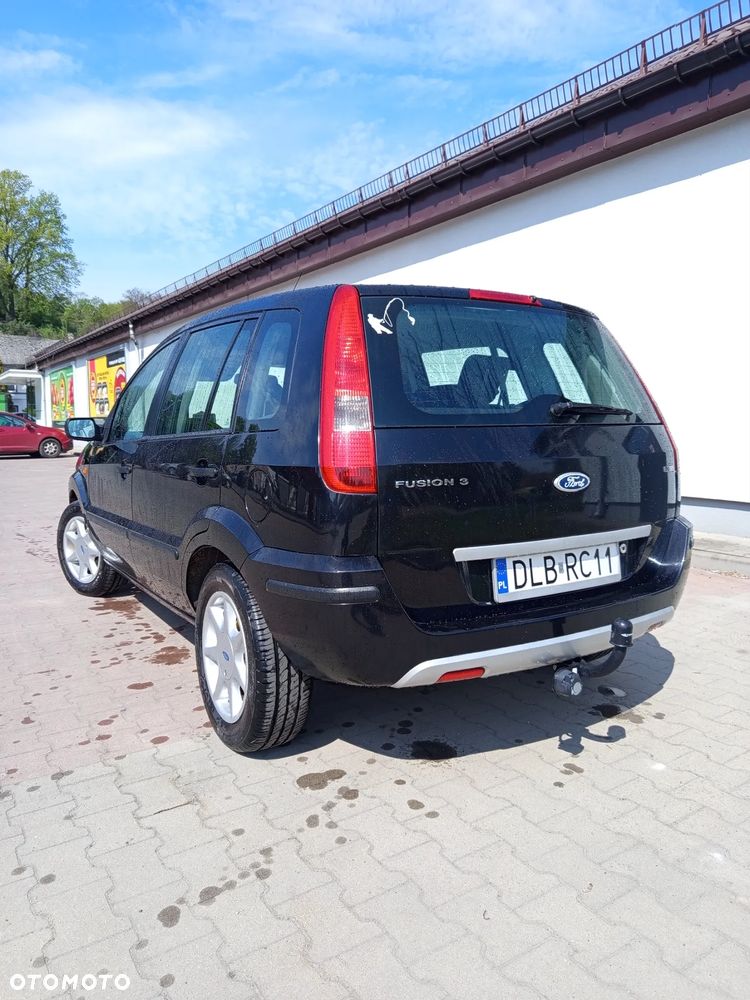 Ford Fusion 1.4 TDCI Ambiente - 16