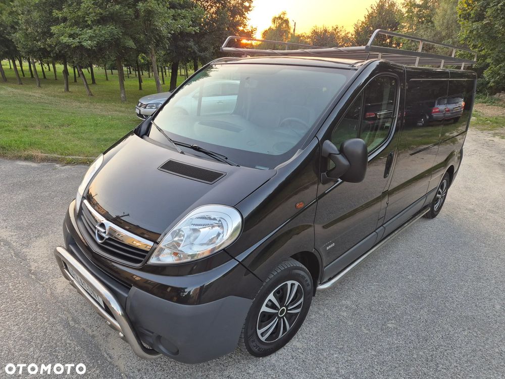 Opel Vivaro - 9