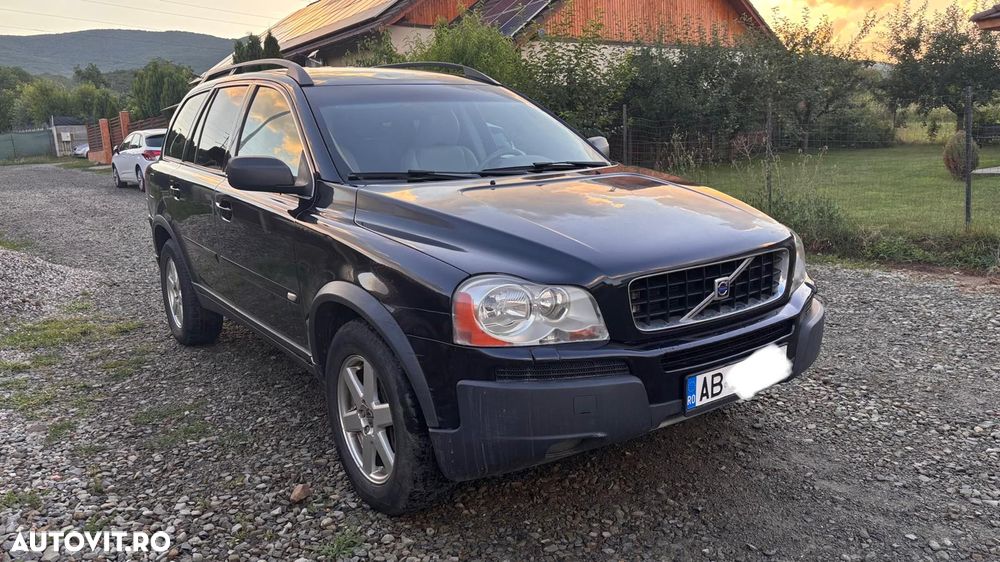 Volvo XC 90 - 1