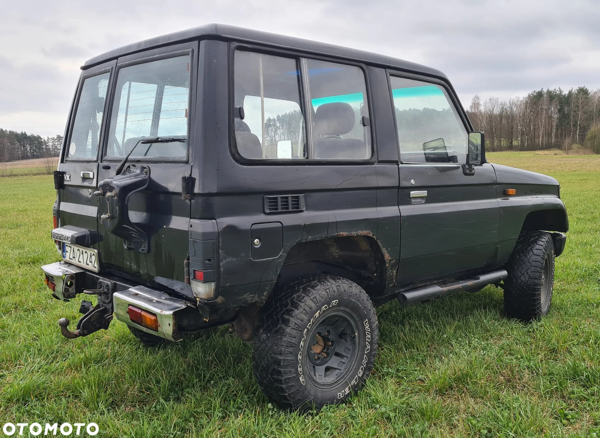 Toyota Land Cruiser LJ70 - 10