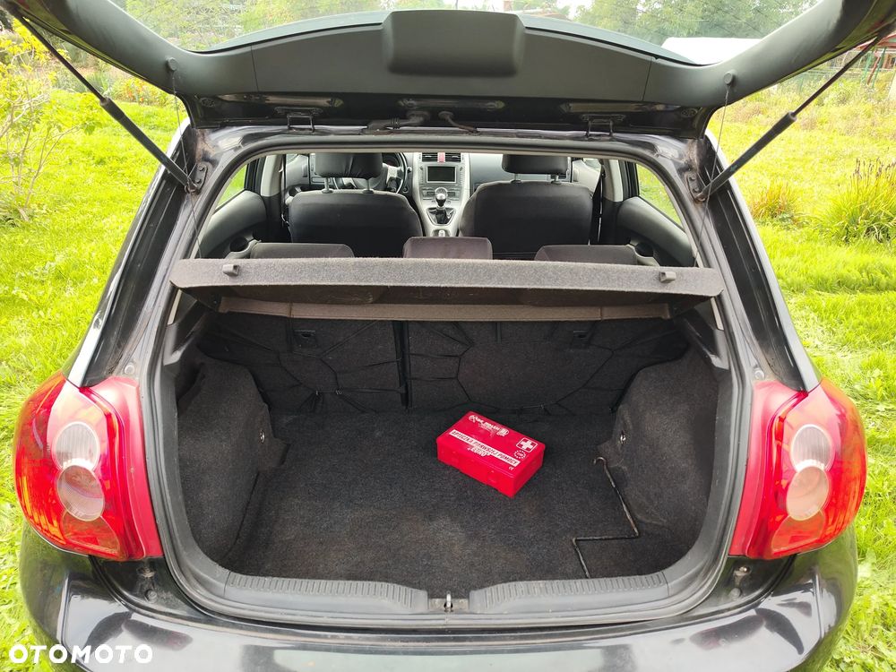 Toyota Auris - 9