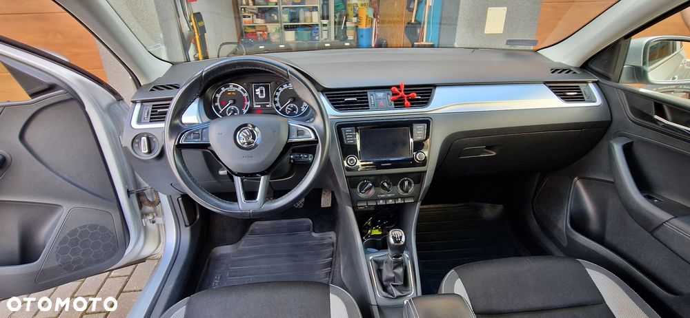 Skoda RAPID 1.0 TSI Ambition - 5