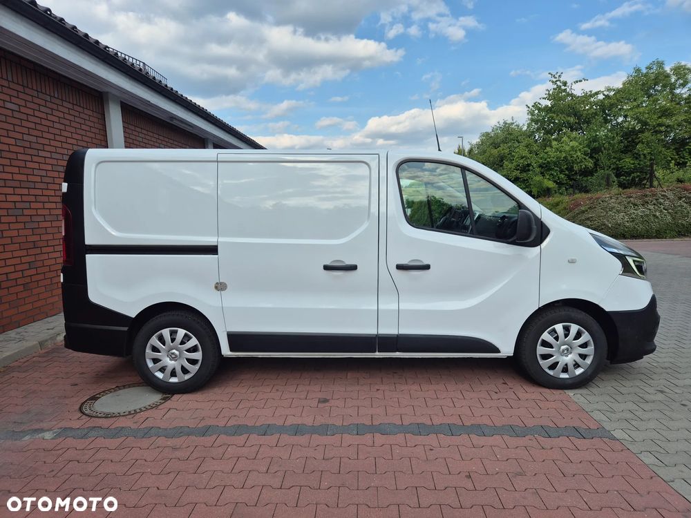 Renault Trafic - 1