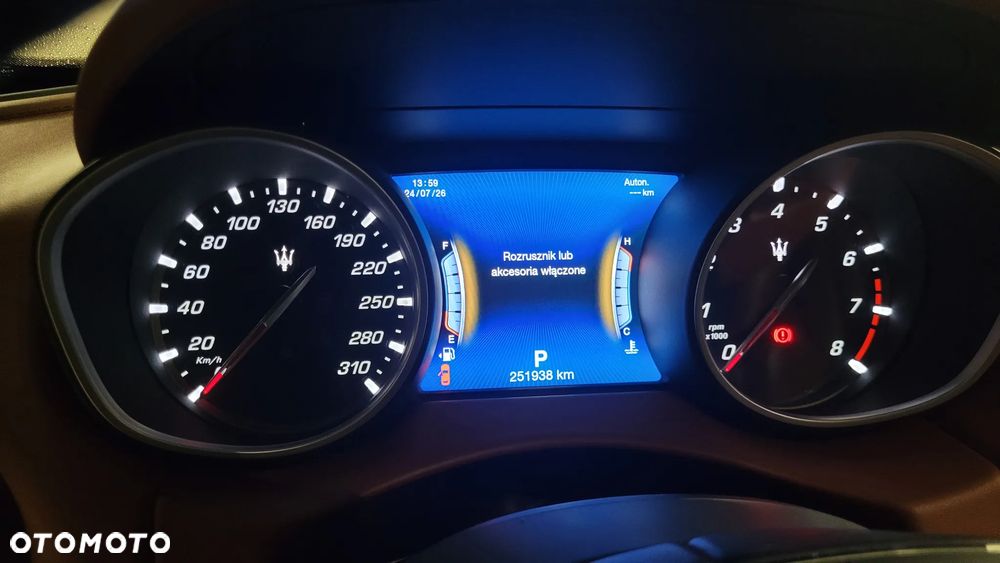 Maserati Levante S Granlusso - 32