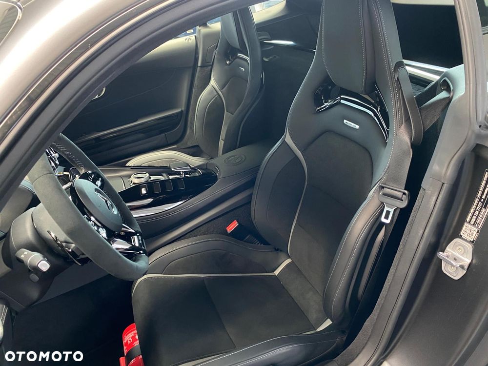 Mercedes-Benz AMG GT - 9