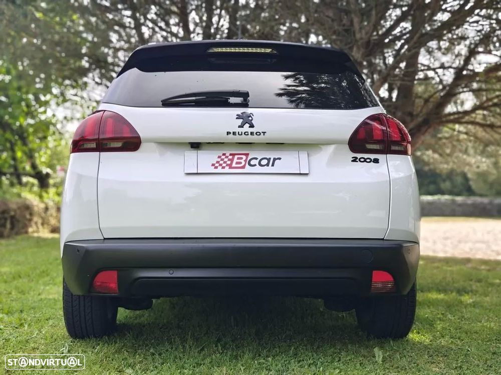 Peugeot 2008 1.2 PureTech Style — fotografia 10
