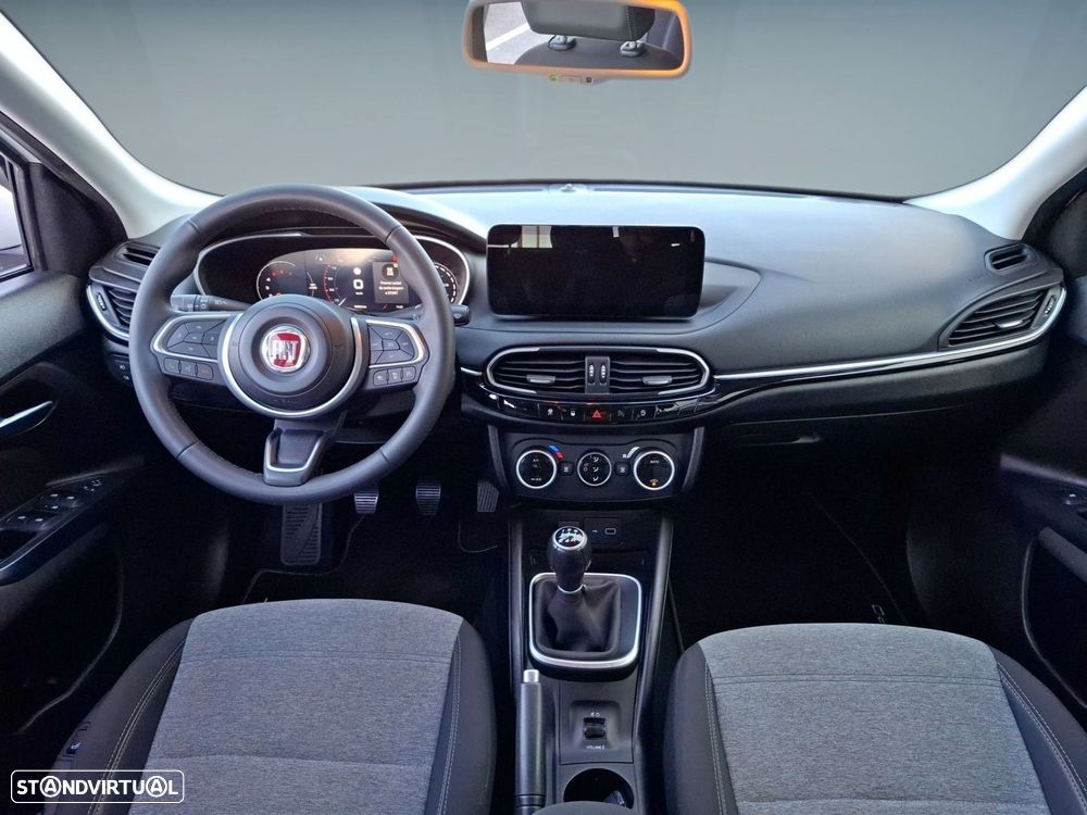 Fiat Tipo Cross 1.3 Multijet - 10