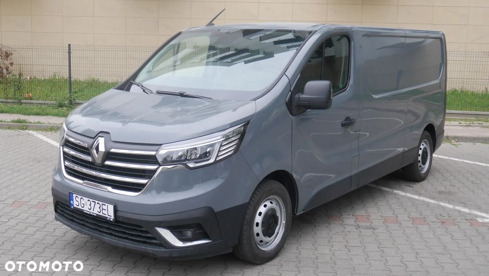 Renault TRAFIC - 2