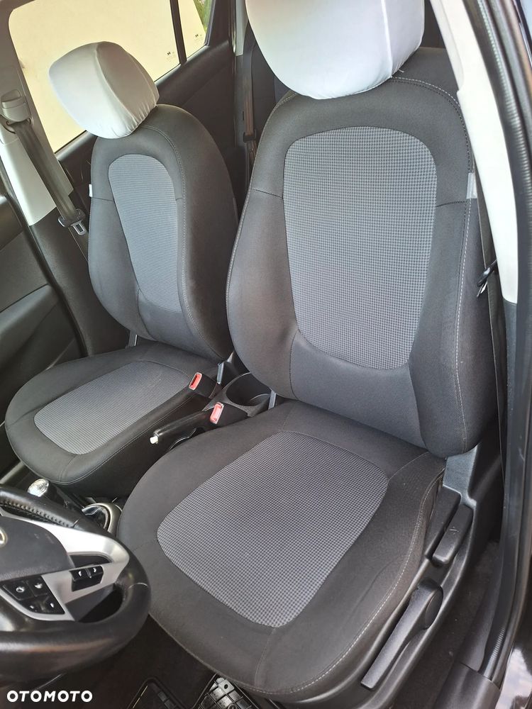 Hyundai i20 1.25 Classic + - 15