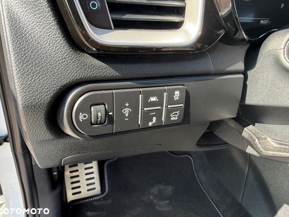 Kia Ceed 1.6 T-GDI DCT7 OPF GT - 17