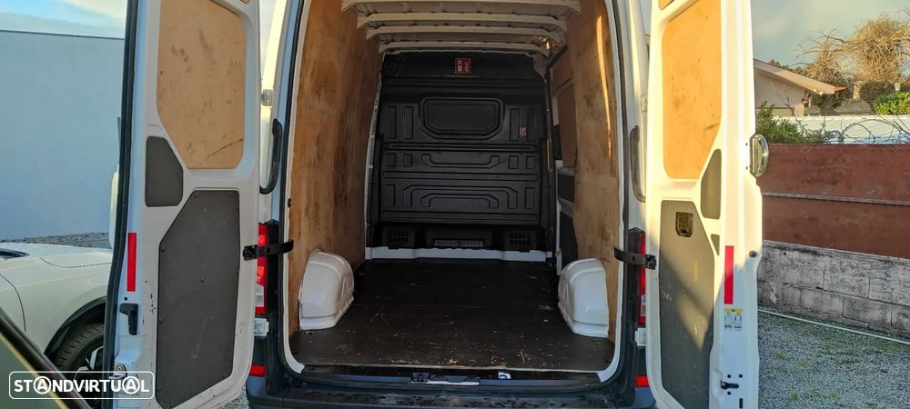 VW Crafter 35 2.0 TDI L3H3 Net Extra AC - 18