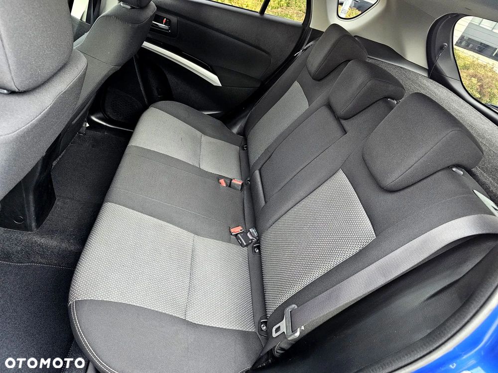 Suzuki SX4 S-Cross 1.6 VVT 4x2 Comfort - 25