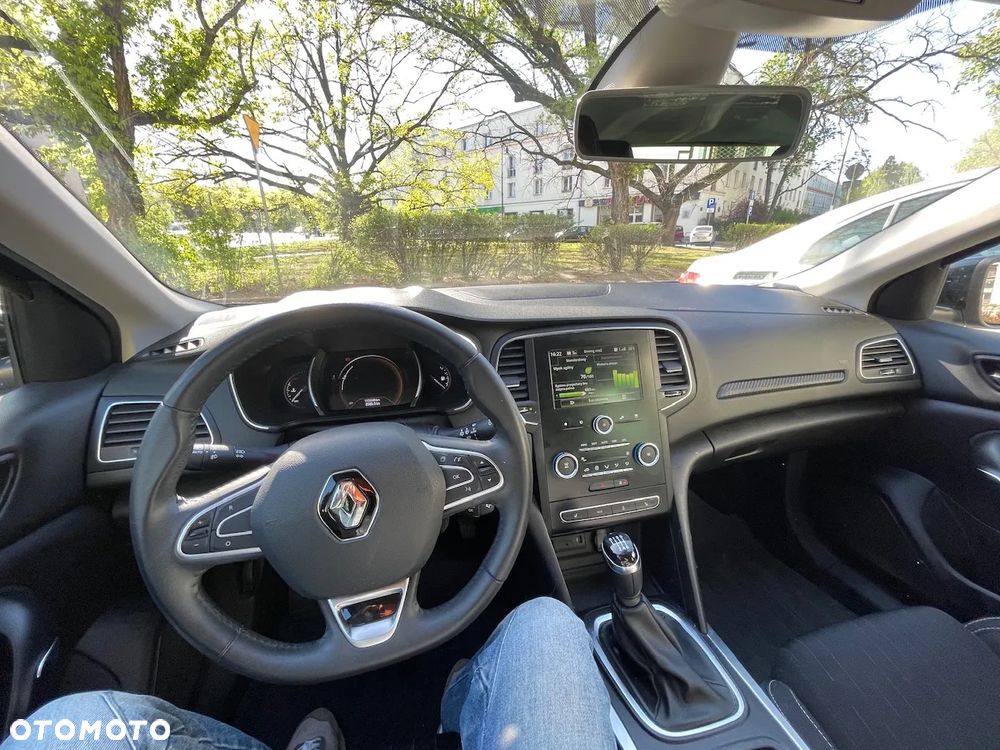 Renault Megane 1.3 TCe FAP Limited - 12